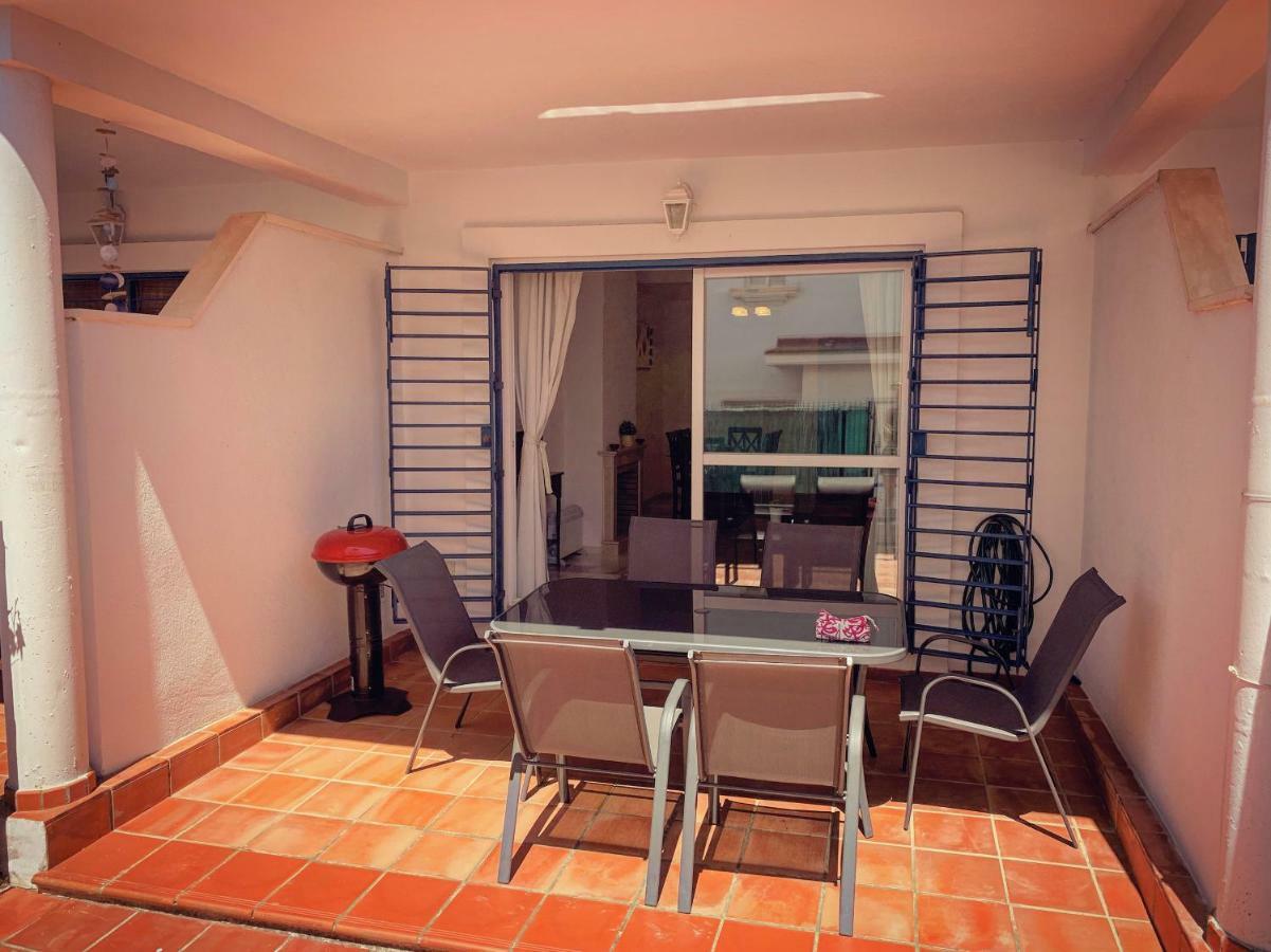 Fantastic 3-Bedroom Holiday Home Including Tennis And Pool Near Golf Course El Portil Luaran gambar